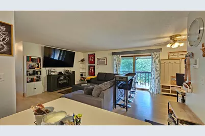 1210 Long Avenue #202, Detroit Lakes, MN 56501 - Photo 12