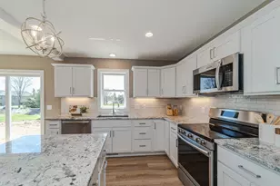 1458 Otter Way, New Richmond, WI 54017 - Photo 20