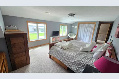 84237 State Highway 251, Hollandale, MN 56045 - Photo 48