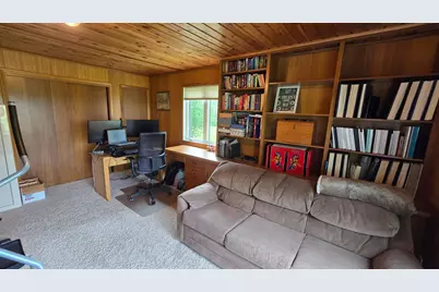 84237 State Highway 251, Hollandale, MN 56045 - Photo 40