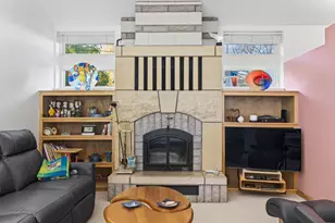 555 Montcalm Pl, Saint Paul, MN 55116 - Photo 26