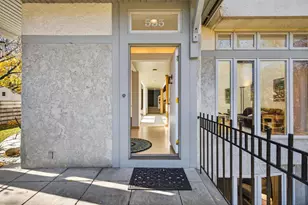 555 Montcalm Pl, Saint Paul, MN 55116 - Photo 2