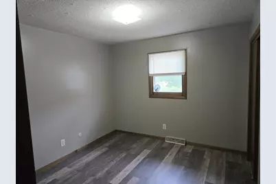 12916 250th Avenue NE, Kratka Twp, MN 56725 - Photo 32