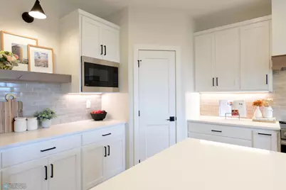 2665 69th Avenue S, Fargo, ND 58104 - Photo 10