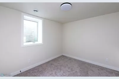 2665 69th Avenue S, Fargo, ND 58104 - Photo 46