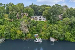 621 Mallalieu Dr, Hudson, WI 54016 - Photo 2