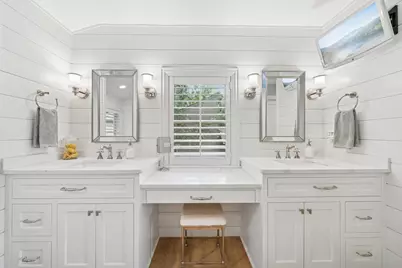 621 Mallalieu Drive, Hudson, WI 54016 - Photo 24