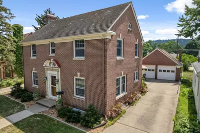 367 E King (9th) Street, Winona, MN 55987 - Photo 1