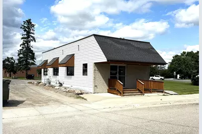 108 1st Street NE, Baudette, MN 56623 - Photo 1