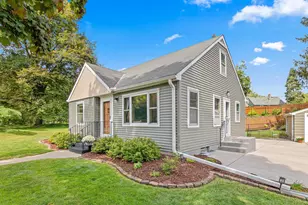 503 Glenwood Ave, Roseville, MN 55113 - Photo 1