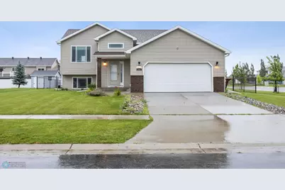 2812 Umber Court S, Fargo, ND 58104 - Photo 1