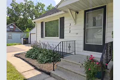 312 21st Street SW, Rochester, MN 55902 - Photo 1