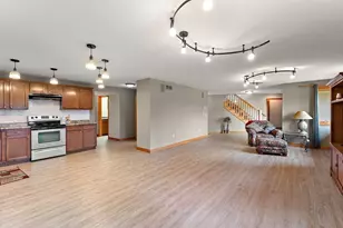 2312 Becker Trail, Faribault, MN 55021 - Photo 32