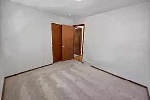 8000 Del Dr N, New Hope, MN 55428 - Photo 20