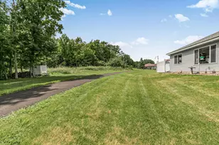 348 Jefferson Ln, Saint Joseph, MN 56374 - Photo 22