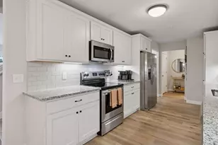 7840 W 145th St, Savage, MN 55378 - Photo 10