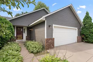 9911 82nd St S, Cottage Grove, MN 55016 - Photo 1