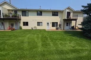 122 96th Ln NE, Blaine, MN 55434 - Photo 1