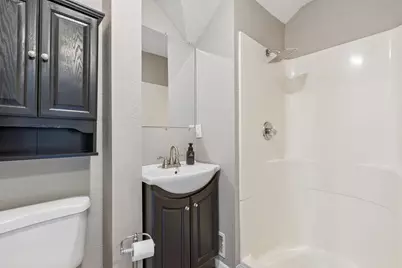 616 Brown Street SW, Hutchinson, MN 55350 - Photo 18