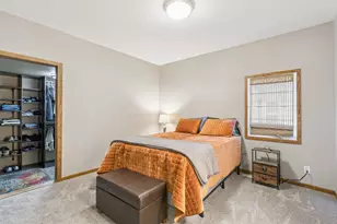 616 Brown St SW, Hutchinson, MN 55350 - Photo 12