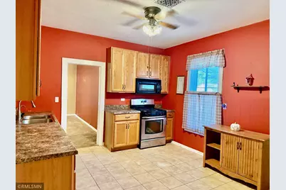 613 Maine Avenue, Adrian, MN 56110 - Photo 2