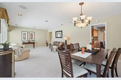 8190 Hill Trail N, Lake Elmo, MN 55042 - Photo 14