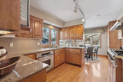 8190 Hill Trail N, Lake Elmo, MN 55042 - Photo 8