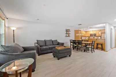 6121 32nd Avenue N, Crystal, MN 55422 - Photo 2