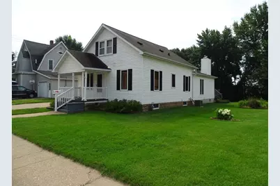 571 W Hudson Street, Mondovi, WI 54755 - Photo 1