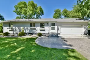 1607 Scenic Heights Rd NE, Alexandria, MN 56308 - Photo 1