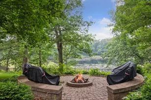 591 Warner Ave S, Mahtomedi, MN 55115 - Photo 1