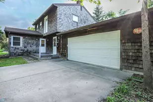 1611 13th St S, Moorhead, MN 56560 - Photo 1