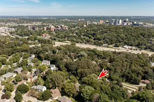 1103 Skyline Dr SW, Rochester, MN 55902 - Photo 2