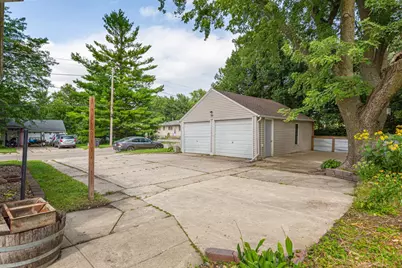 1020 Saint Jacob Avenue, Albert Lea, MN 56007 - Photo 10