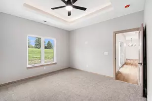 717 Tallgrass Cir, Luverne, MN 56156 - Photo 14