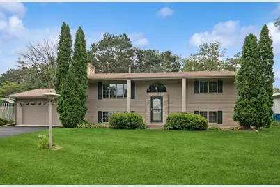 7381 Concerto Curve NE, Fridley, MN 55432 - Photo 1