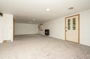 1813 6th Ave W, Shakopee, MN 55379 - Photo 20