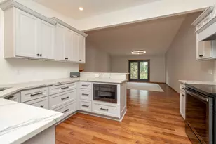 1813 6th Ave W, Shakopee, MN 55379 - Photo 10