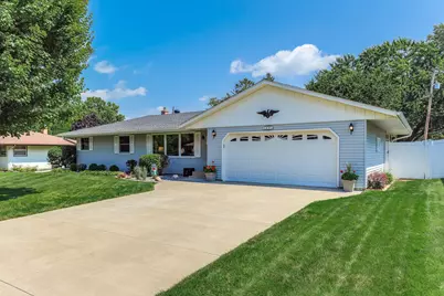 2864 Virginia Avenue, Roseville, MN 55113 - Photo 1