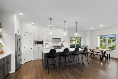 1130 Griffin Avenue, Mahtomedi, MN 55115 - Photo 2