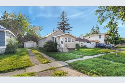 908 2nd Street SW, Willmar, MN 56201 - Photo 1