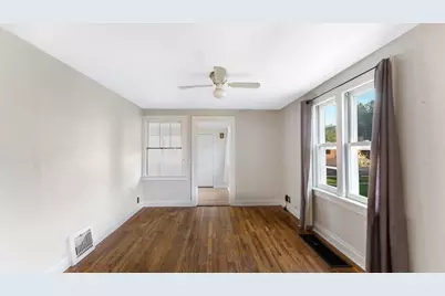 908 2nd Street SW, Willmar, MN 56201 - Photo 10