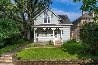 119 N Hubbard Street, Crookston, MN 56716 - Photo 1