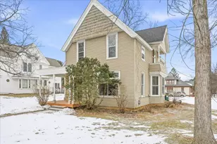 102 N 4th St, River Falls, WI 54022 - Photo 2