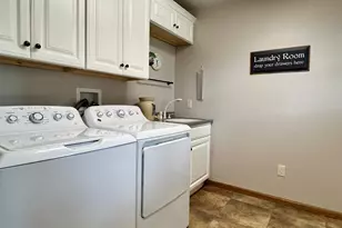 141 McCloud St, Ortonville, MN 56278 - Photo 24