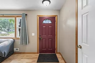 8209 11th Ave S, Bloomington, MN 55420 - Photo 4