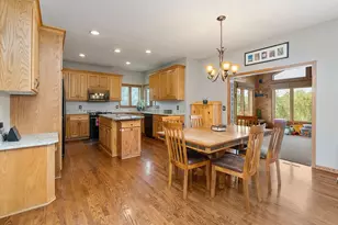 19700 Pembrook Cir, Rogers, MN 55374 - Photo 8