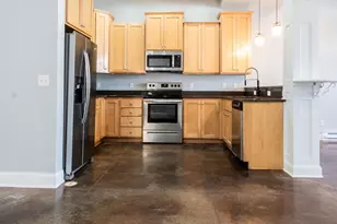 3915 36th Ave N, Robbinsdale, MN 55422 - Photo 6