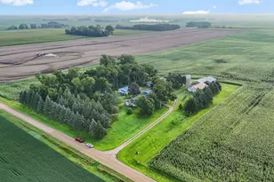 87192 510th St, Buffalo Lake, MN 55314 - Photo 8