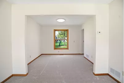 1053 Kettle Creek Road, Eagan, MN 55123 - Photo 10